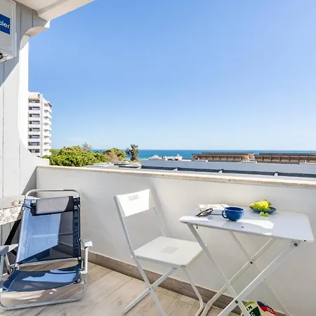 Altido Lovely Flat With Balcony And Sea View Apartamento Alvor